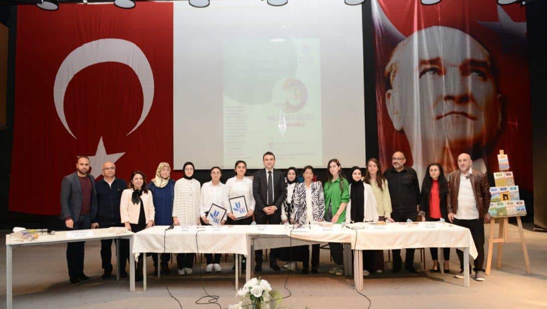 Anadolu Mektebi Yazar Okumaları Programı Mustafa Kutlu İl Paneli Gerçekleştirildi.