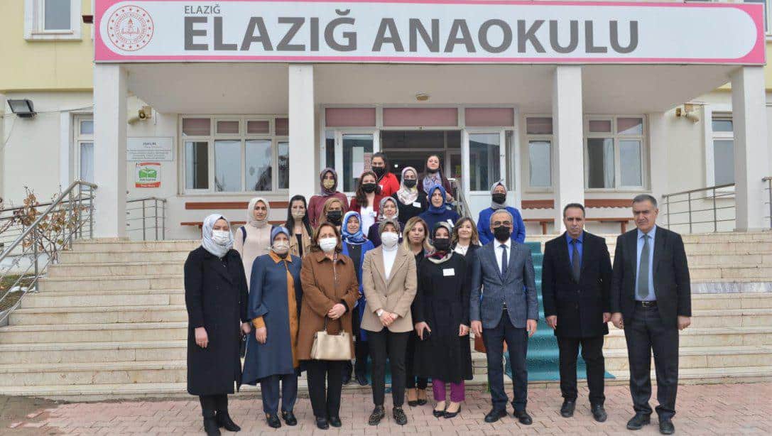 Milli Eğitim Bakanı Mahmut ÖZER'in Eşi Nebahat ÖZER Elazığ'da Ziyaretlerde Bulundu.