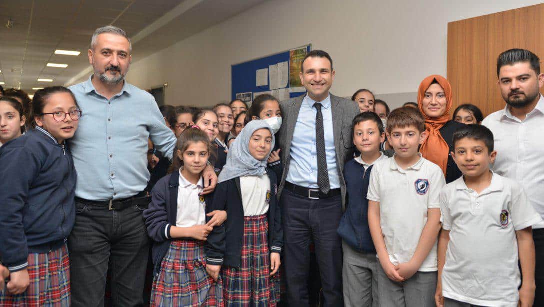 Milli Eğitim Müdürümüz Mehmet YİĞİT Mustafa Kemal Ortaokulu'nu Ziyaret Etti